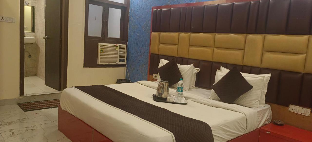 Airport Hotel Prince Palace By Byobhotels New Delhi Extérieur photo